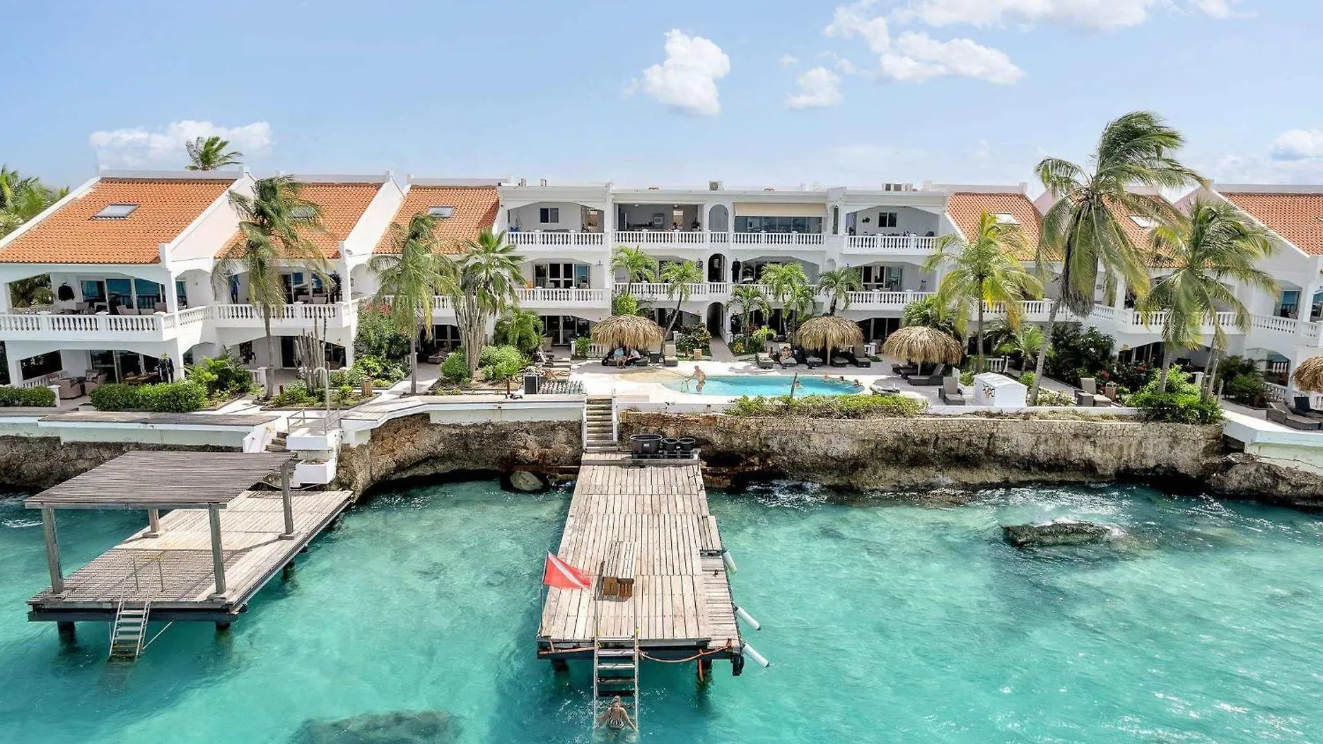 Belmar Oceanfront Apartments 21 Right On The Ocean With Diving Facilities クラレンダイク