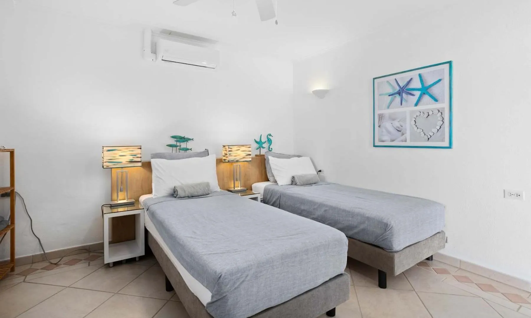 Belmar Oceanfront Apartments 21 Right On The Ocean With Diving Facilities クラレンダイク 0*,  ボネール、シント・ユースタティウスおよびサバ